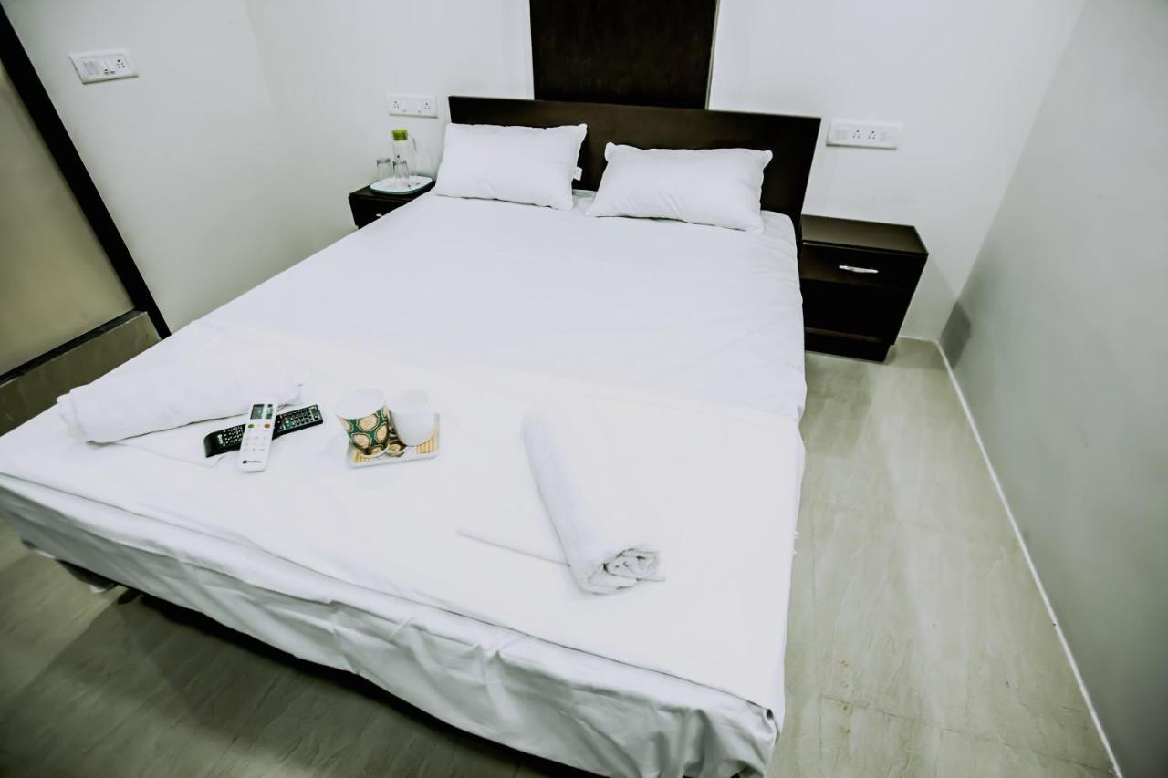 Indra Regency Otel Thiruttani Dış mekan fotoğraf